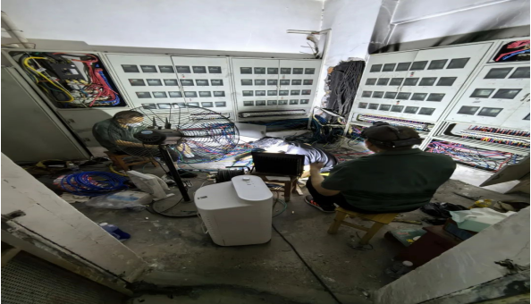 20小时抢修保供电 甘于奉献为学生 20小时抢修保供电 甘于奉献为学生