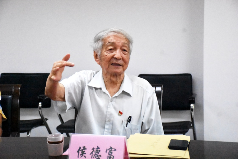 我校与森翰科技共建华联数字人才培训基地成功签约 我校与森翰科技共建华联数字人才培训基地成功签约