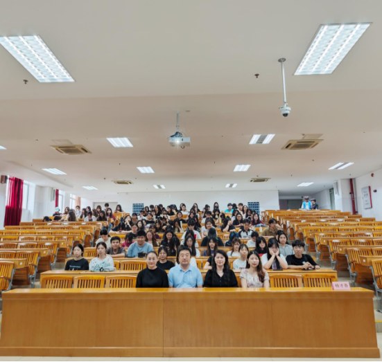 第十九届“5·25”大学生心理健康教育活动月圆满闭幕 第十九届“5·25”大学生心理健康教育活动月圆满闭幕