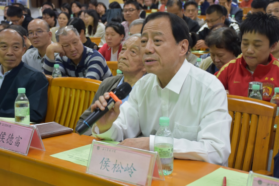 35载深耕职教!私立华联学院200人共话产教融合新未来 35载深耕职教!私立华联学院200人共话产教融合新未来