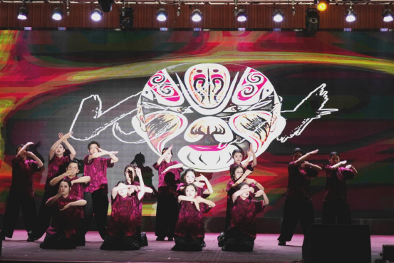华联今夜星光璀璨！建校35周年文艺晚会燃情上演
