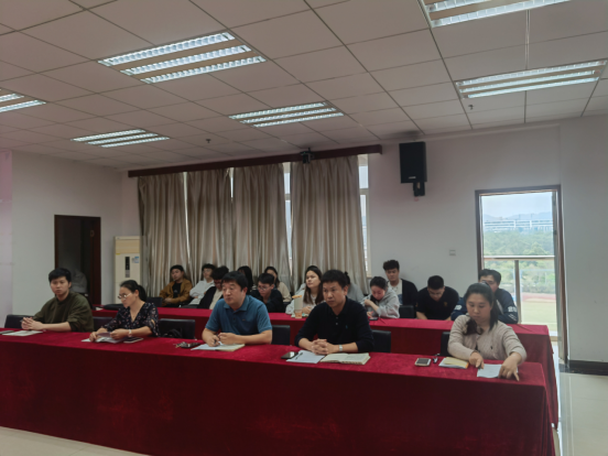我校新学期学生工作会议顺利召开 我校新学期学生工作会议顺利召开