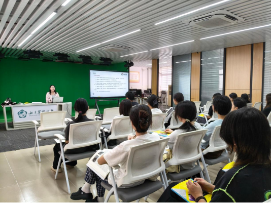 我校开展开学第一周巡堂工作 我校开展开学第一周巡堂工作