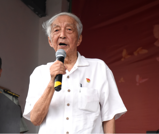 2026级新生军训圆满收官